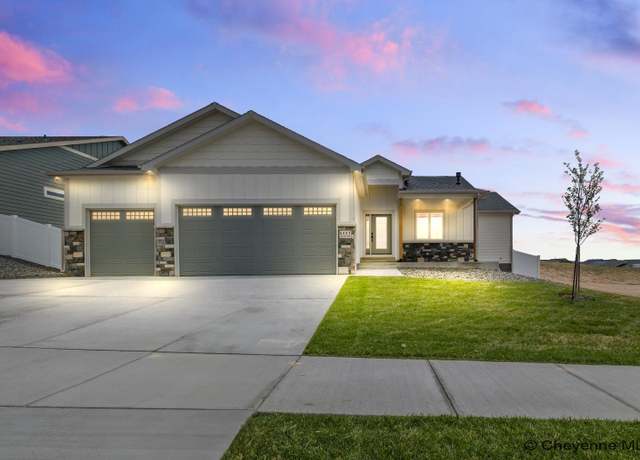 Property at 5117 Lasso Dr, Cheyenne, WY 82009, 4 beds, 3 baths