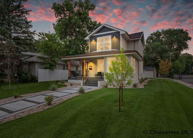 Property at 2722 Central Ave, Cheyenne, WY 82001, 4 beds, 1.5 baths