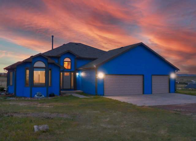Property at 1087 St James Rd, Cheyenne, WY 82009, 4 beds, 3 baths