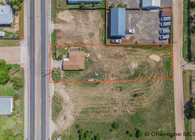 Property at 4810 Ridge Rd, Cheyenne, WY 82009, 2 beds, 1 bath