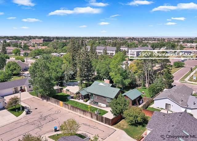 Property at 5907 Townsend Pl, Cheyenne, WY 82009, 4 beds, 4.5 baths