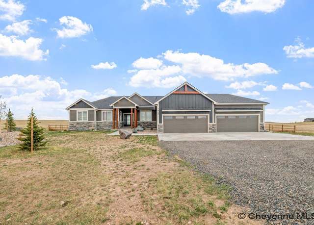 Property at 1610 Grove Dr, Cheyenne, WY 82009, 5 beds, 3 baths