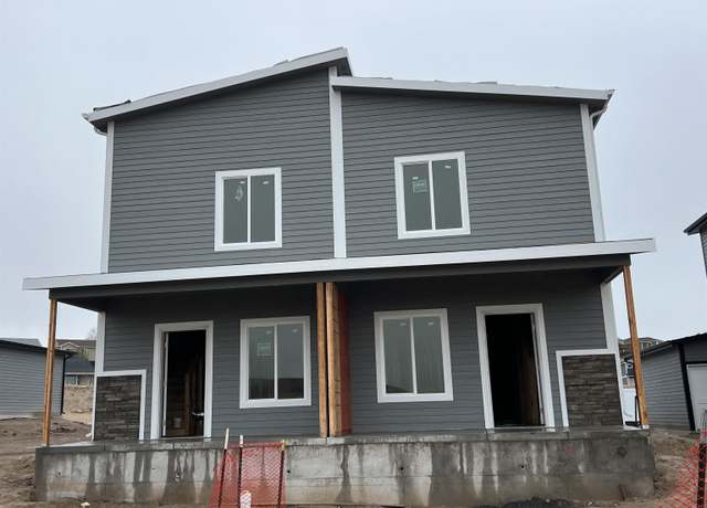 Property at 1716 Richard Martin Dr, Cheyenne, WY 82007, 3 beds, 2 baths