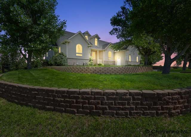 Property at 8382 Arrow Wood Ln, Cheyenne, WY 82009, 5 beds, 4 baths