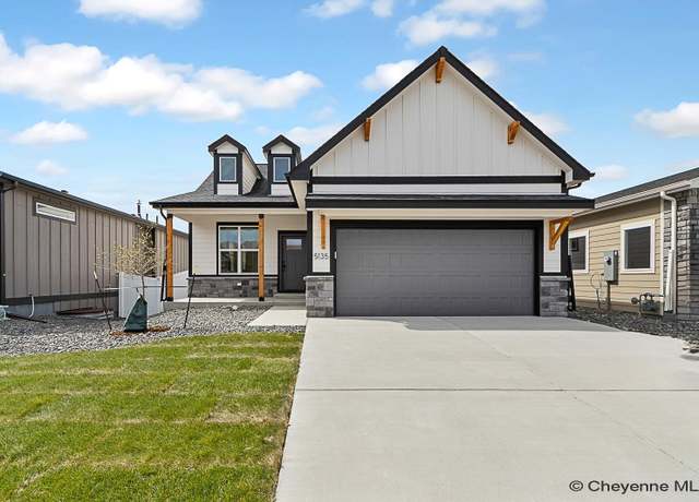 Property at 5135 Carla Dr, Cheyenne, WY 82001, 3 beds, 2.5 baths