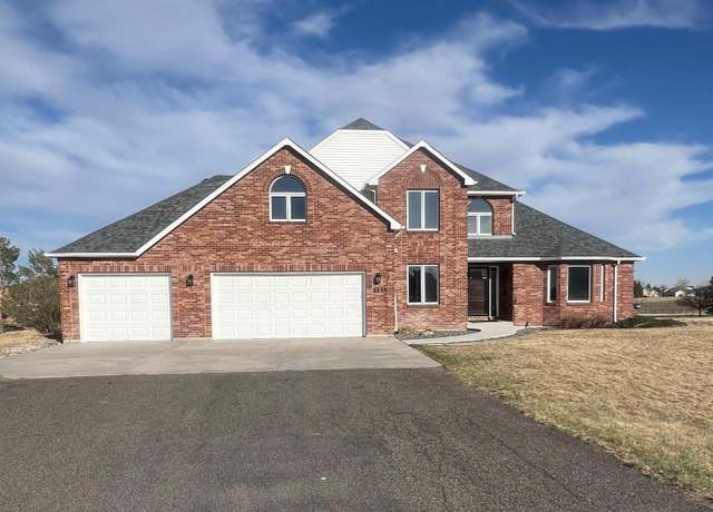 Property at 2553 Wildhorse Trl, Cheyenne, WY 82009, 5 beds, 3.5 baths