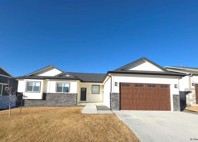 Property at 5312 Opal Dr, Cheyenne, WY 82001, 5 beds, 3.5 baths
