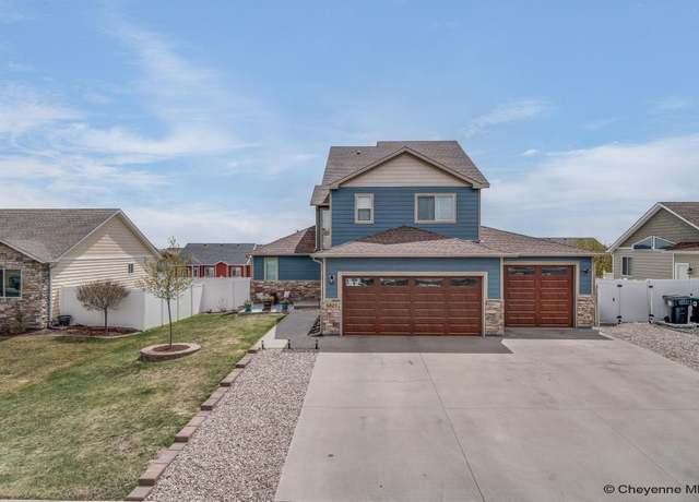 Property at 6821 Laramie St, Cheyenne, WY 82001, 4 beds, 4.5 baths