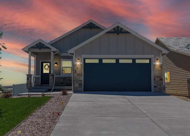Property at 7941 Golden Bell Trl, Cheyenne, WY 82001, 4 beds, 3 baths