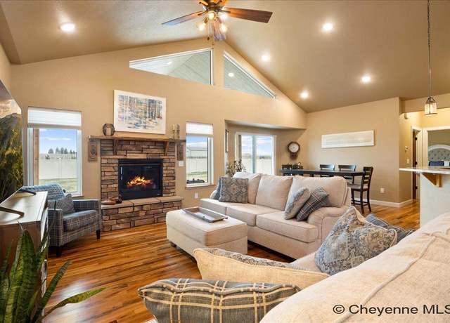 Property at 11107 Stadel Rd, Cheyenne, WY 82009, 5 beds, 3 baths