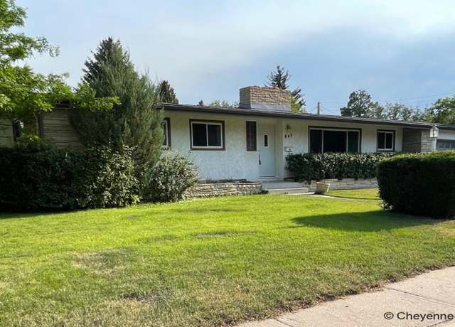 Property at 945 Melton St, Cheyenne, WY 82009, 5 beds, 3 baths