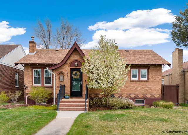 Property at 420 W 2nd Ave, Cheyenne, WY 82001, 3 beds, 2 baths