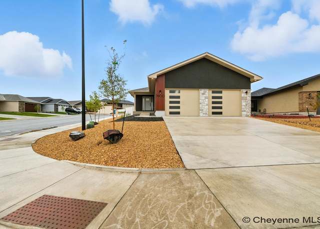 Property at 7900 Golden Bell Trl, Cheyenne, WY 82009, 2 beds, 2 baths