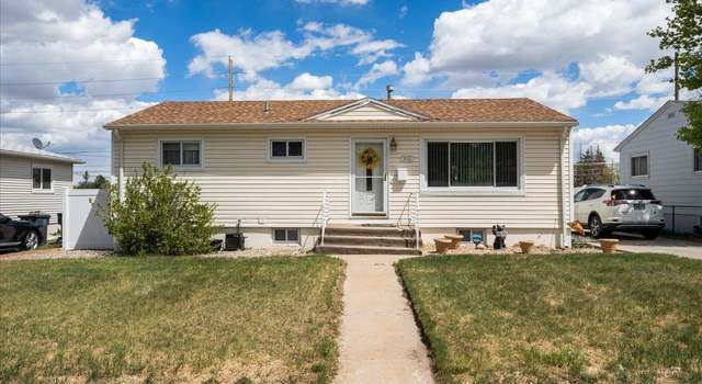 Photo of 901 Cahill Dr, Cheyenne, WY 82001