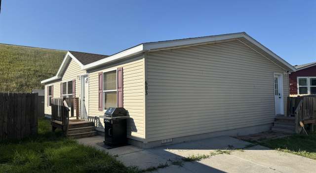 Photo of 603 Broken Wheel Ct, Cheyenne, WY 82007