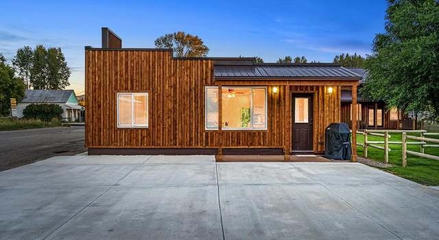 Photo of 1135 & 1137 St Hwy 70, Savery, WY 82332