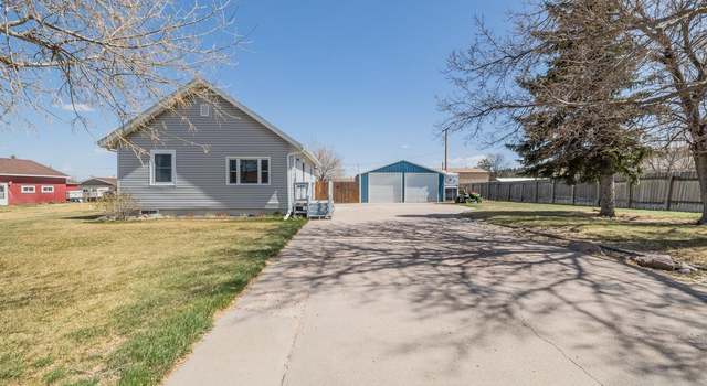 Photo of 407 Chestnut Ave, Pine Bluffs, WY 82082