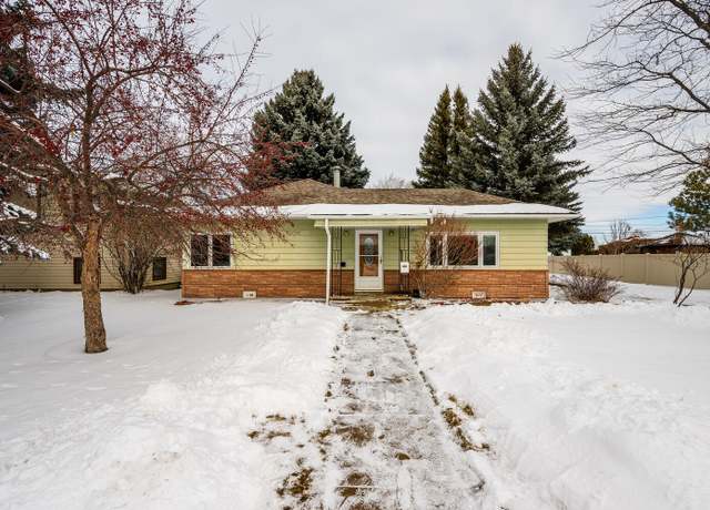 Property at 1255 Lewis St, Sheridan, WY 82801, 3 beds, 1.5 baths