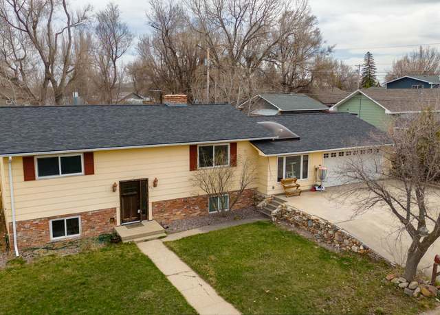 Property at 937 Florence Ave, Sheridan, WY 82801, 4 beds, 2 baths