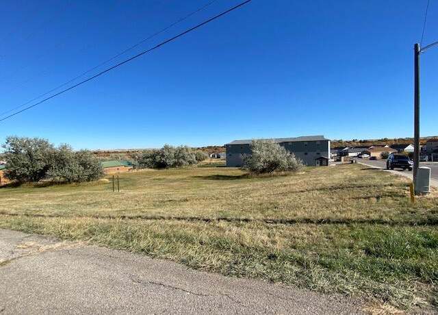 Property at 128 Harmony St, Buffalo, WY 82834