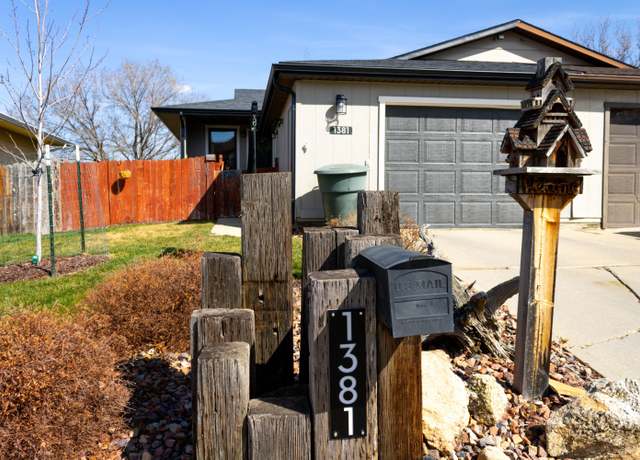 Property at 1381 Dana Ave, Sheridan, WY 82801, 3 beds, 2 baths