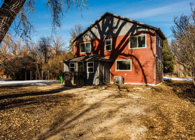 Property at 521 NB Ave, Sheridan, WY 82801, 3 beds, 2.5 baths