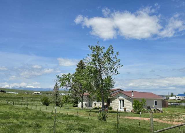 Property at 30 Pioneer Rd, Buffalo, WY 82834, 3 beds, 1 bath