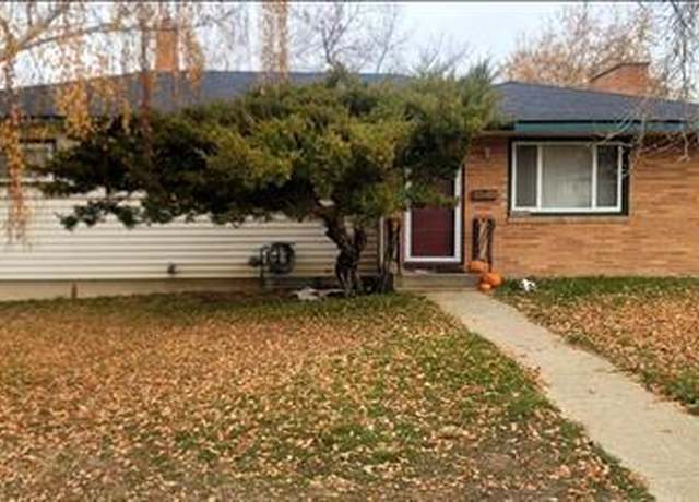 Property at 1005 S Thurmond St, Sheridan, WY 82801, 4 beds, 2 baths