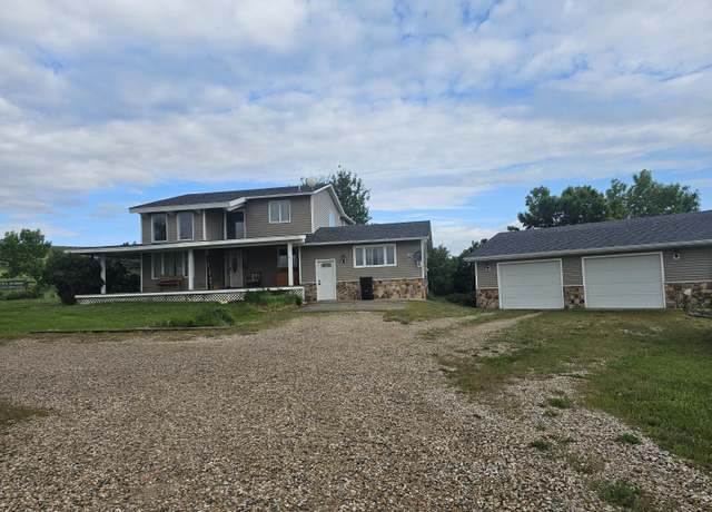 Property at 13 Prairie Dr, Buffalo, WY 82834, 3 beds, 4 baths
