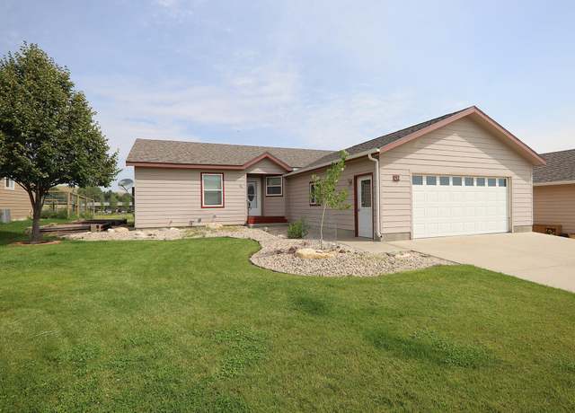 Property at 26 Harmony St, Buffalo, WY 82834, 3 beds, 2 baths