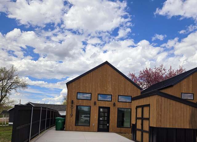Property at 819 E Burkitt St, Sheridan, WY 82801, 2 beds, 1 bath