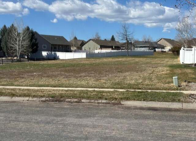 Property at 404 Shadow Ridge Blvd, Sheridan, WY 82801