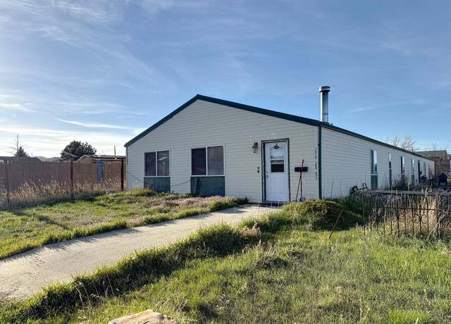 Property at 3020 W 3rd Ave, Buffalo, WY 82834, 8 beds, 4 baths
