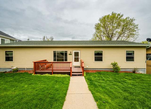 Property at 1037 S Main St, Sheridan, WY 82801, 5 beds, 3 baths