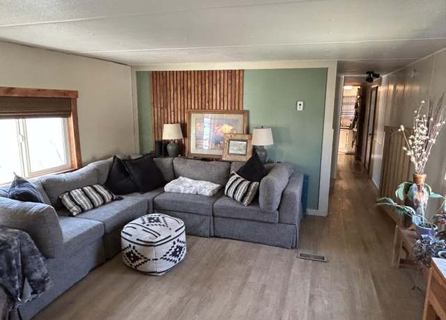 Property at 75 Mydland Rd, Sheridan, WY 82801, 2 beds, 1 bath