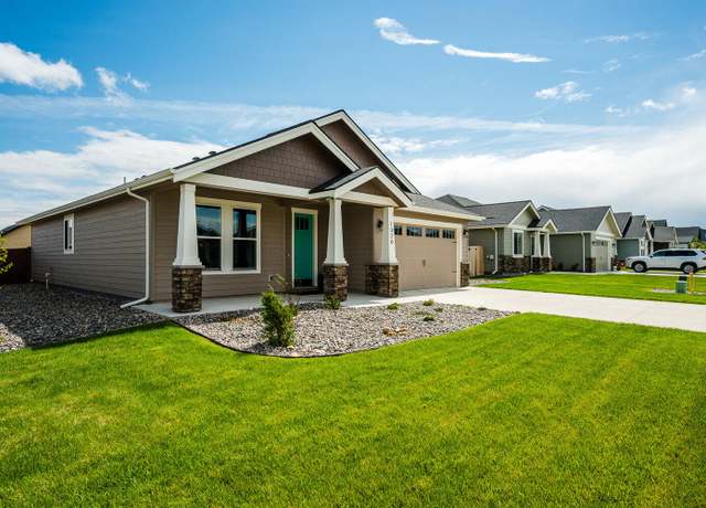 Property at 1320 Oxbow Dr, Sheridan, WY 82801, 3 beds, 2 baths