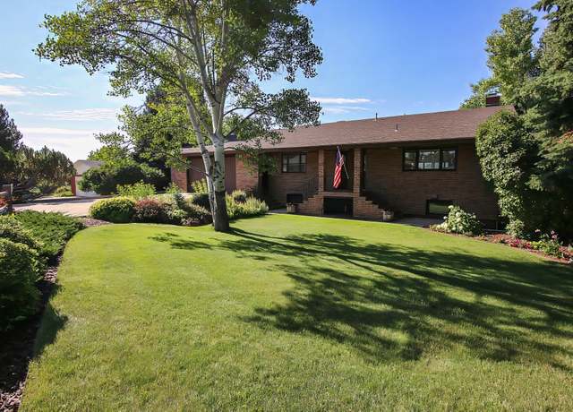 Property at 434 Crescent Dr, Sheridan, WY 82801, 5 beds, 3.5 baths