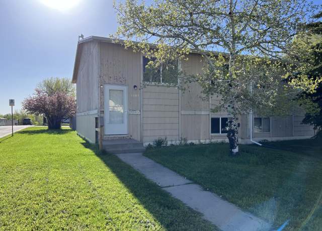 Property at 1465 Highland Ave, Sheridan, WY 82801, 2 beds, 2 baths