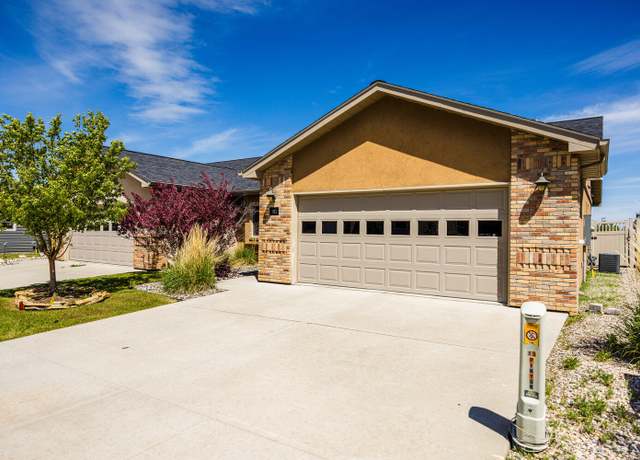 Property at 911 Pinyon Pl, Sheridan, WY 82801, 2 beds, 2 baths