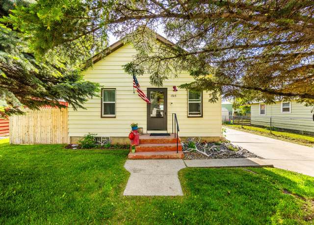 Property at 1915 Frackleton St, Sheridan, WY 82801, 2 beds, 1 bath
