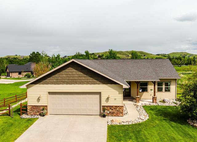 Property at 23 Pinehurst Dr, Sheridan, WY 82801, 5 beds, 3 baths