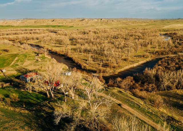 Property at 1321 Sussex Rd, Kaycee, WY 82639, 3 beds, 1 bath