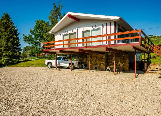 Property at 78 Upper Clear Creek Rd, Buffalo, WY 82834, 3 beds, 1.75 baths