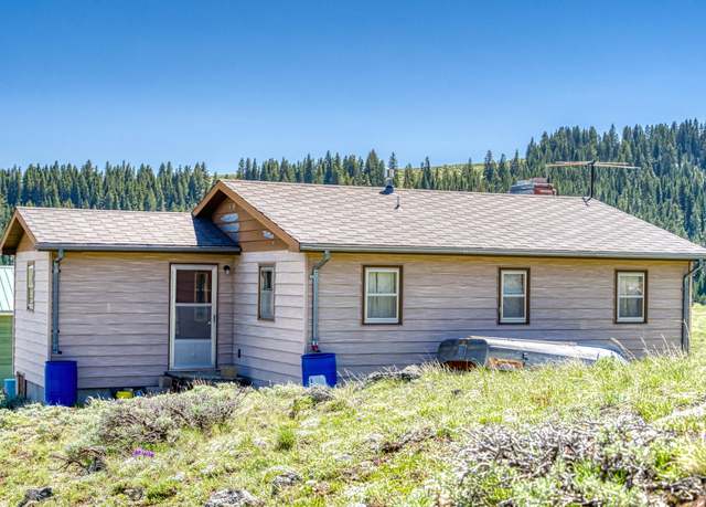 Property at 3 Circle Dr, Buffalo, WY 82834, 3 beds, 1 bath
