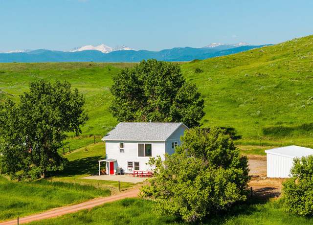 Property at 28 S Rail Rd, Banner, WY 82832, 3 beds, 2.5 baths