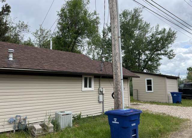 Property at 1526 1/2 Warren Ave, Sheridan, WY 82801, 1 bed, 1 bath