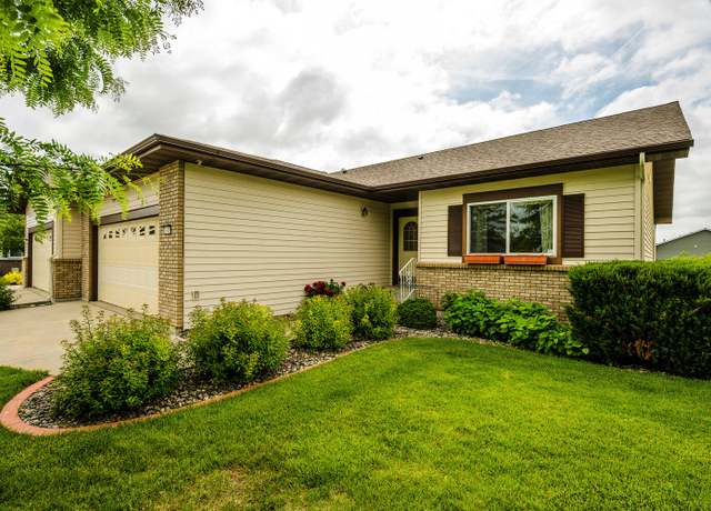 Property at 1640 Pond View Ct, Sheridan, WY 82801, 3 beds, 2.5 baths