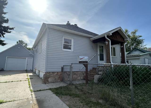 Property at 655 S Carlin St, Sheridan, WY 82801, 4 beds, 2 baths