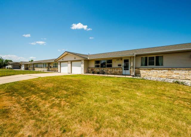 Property at 1435 Avon St, Sheridan, WY 82801, 2 beds, 1 bath