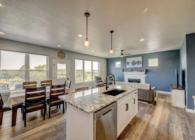 Property at 377 Legacy Rd, Sheridan, WY 82801, 5 beds, 3.5 baths